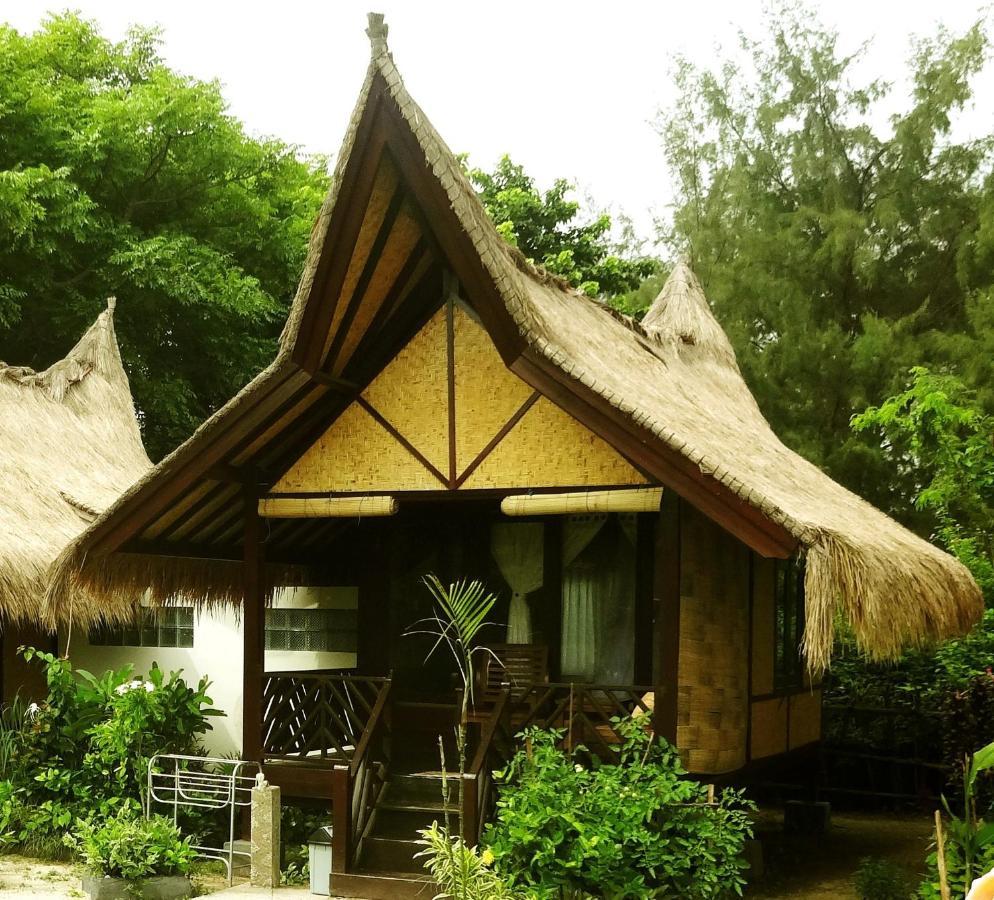 Ana Warung & Bungalows Gili Meno Ngoại thất bức ảnh