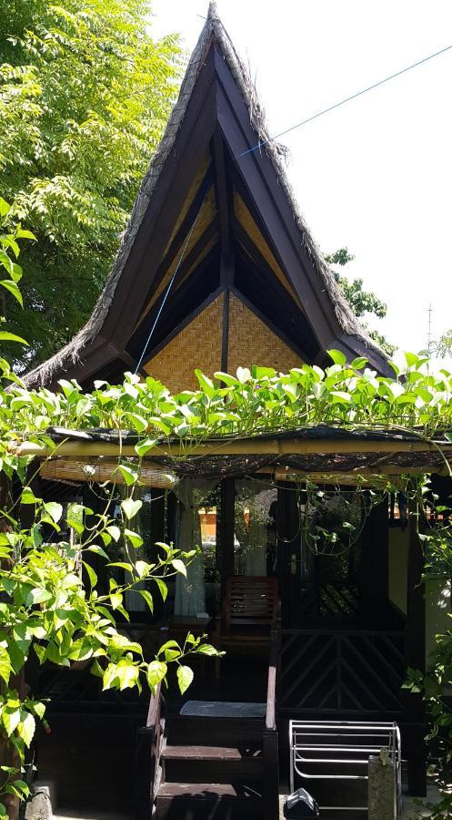 Ana Warung & Bungalows Gili Meno Ngoại thất bức ảnh